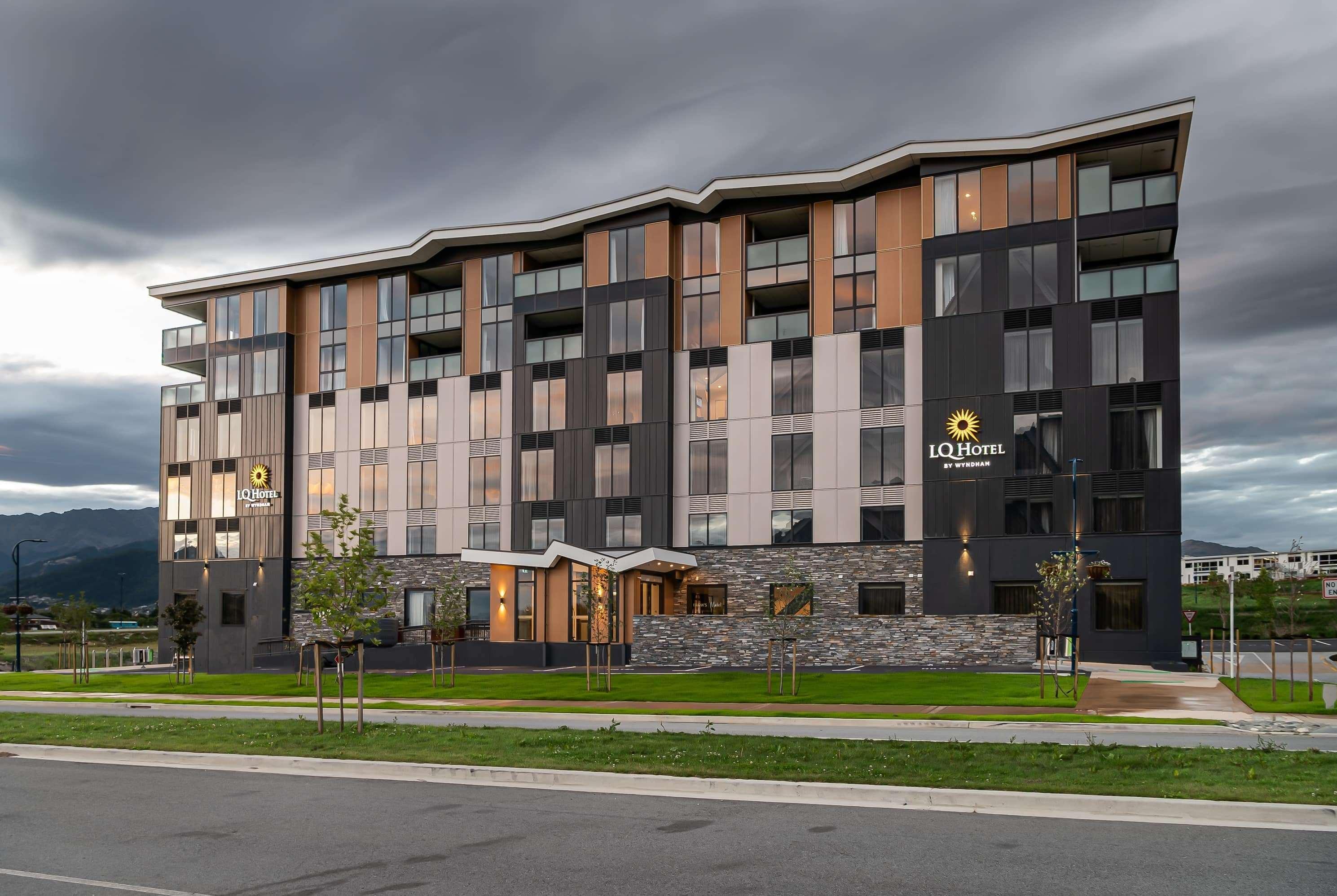 La Quinta By Wyndham Remarkables Park ควีนส์ทาวน์ ภายนอก รูปภาพ